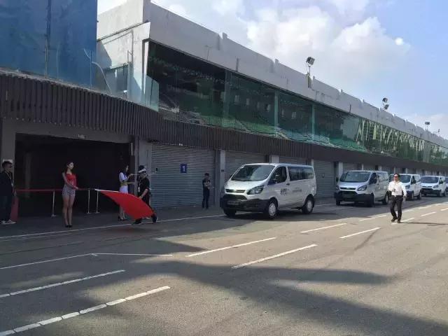 新世代全顺赛道,油你做主