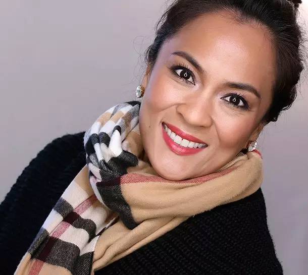 香奈儿口红三支套装试色,看了又看银珠的口红