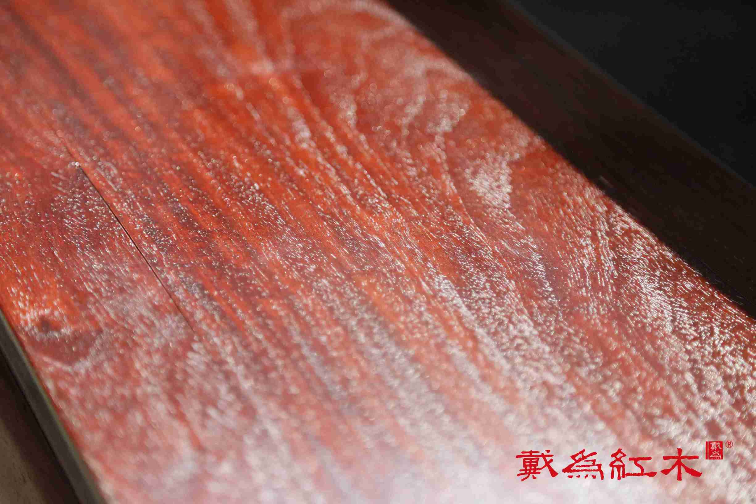 大果紫檀能做出小叶紫檀的效果吗,怎么让紫檀变得有光泽