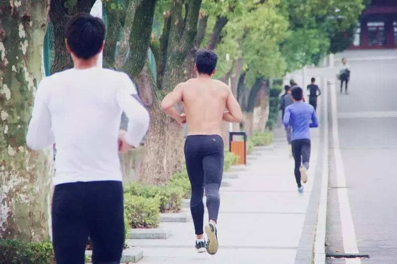 与其打工不如找个男朋友,双十一与其剁手不如旅游