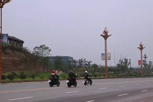 力帆k19150摩托测评,力帆摩托车kpv青春版测评