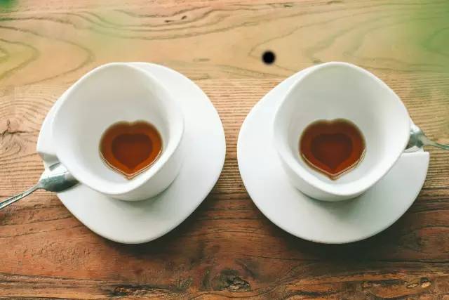 全智贤和李敏镐会不会恩爱,全智贤李敏镐西装