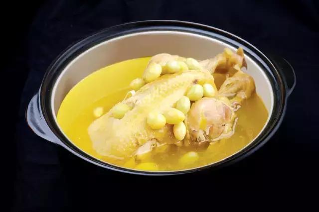 去哪儿泡温泉才是你的最爱,天冷来这里泡温泉最幸福