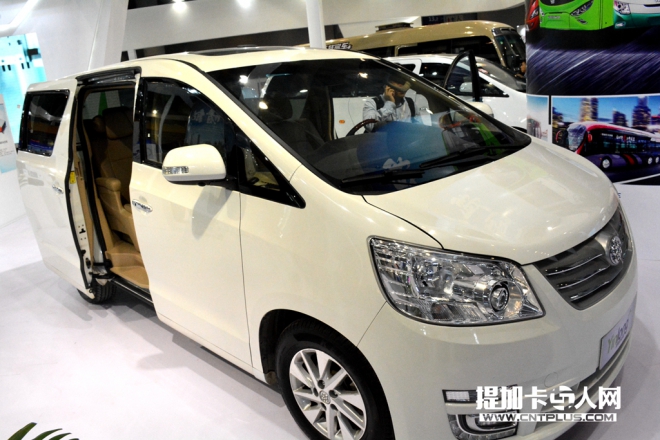 银隆mpv纯电动汽车,银隆4米二新能源汽车