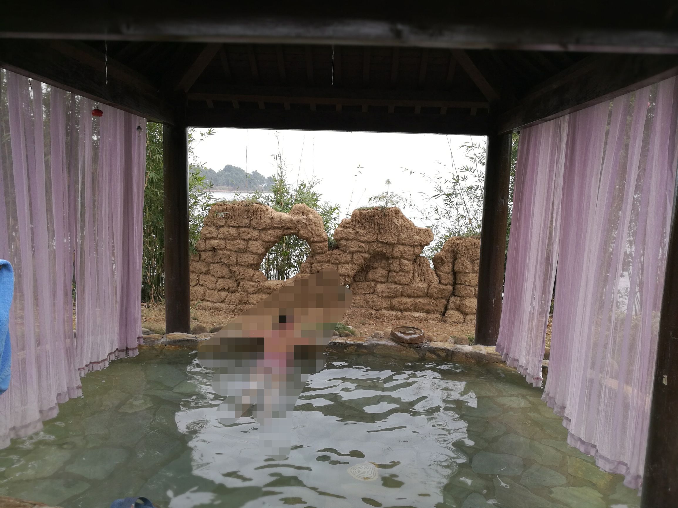 咸宁温泉旅游城,咸宁温泉免费吗