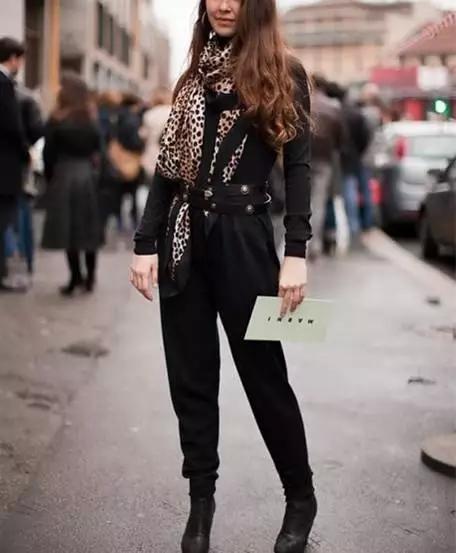 冬天如何选择便宜又保暖的围巾,夏季哪种围巾又保暖又好看