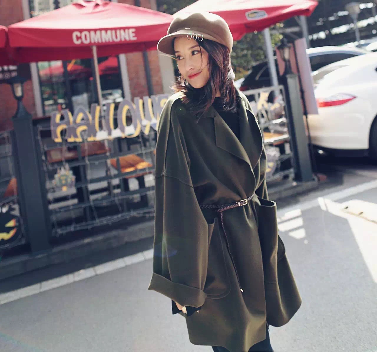 双面羊毛呢大衣让你知道：寒冬想要时尚轻薄又保暖绝对没问题