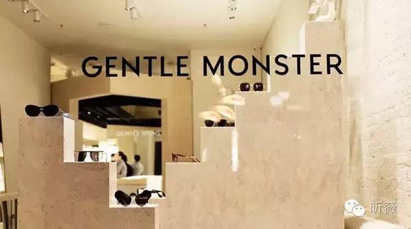 什么款式的太阳镜百搭好看又实用,十大必备女士太阳镜明星出门必备