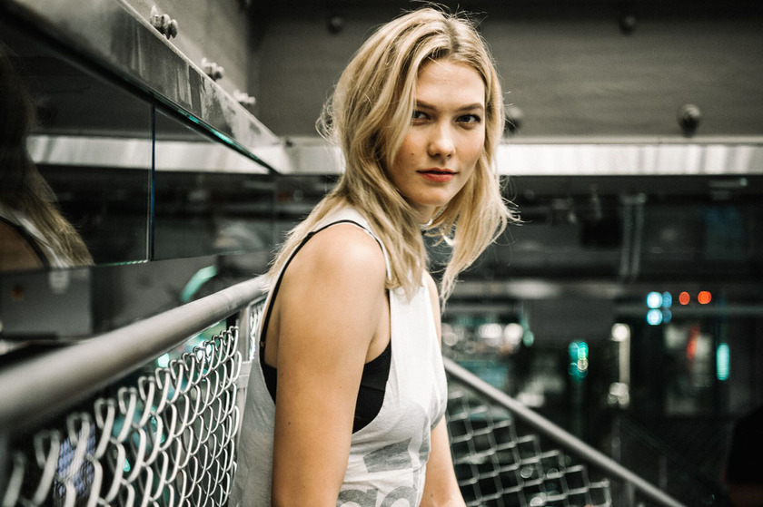 adidas全球最大旗舰店坐落纽约，灵感来自美国高中体育场