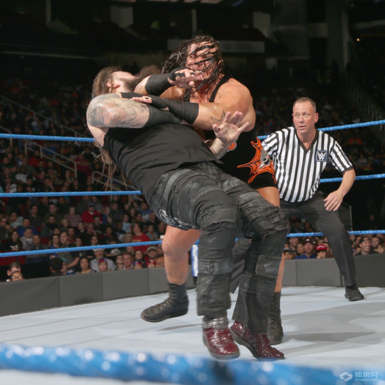 WWE驸马爷风云决战RVD！凯恩抛摔毕雪夫获全场欢呼！