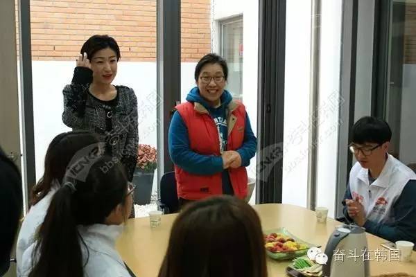 奋韩为孤儿院捐两千万韩币奶粉！用关爱温暖寒冬！