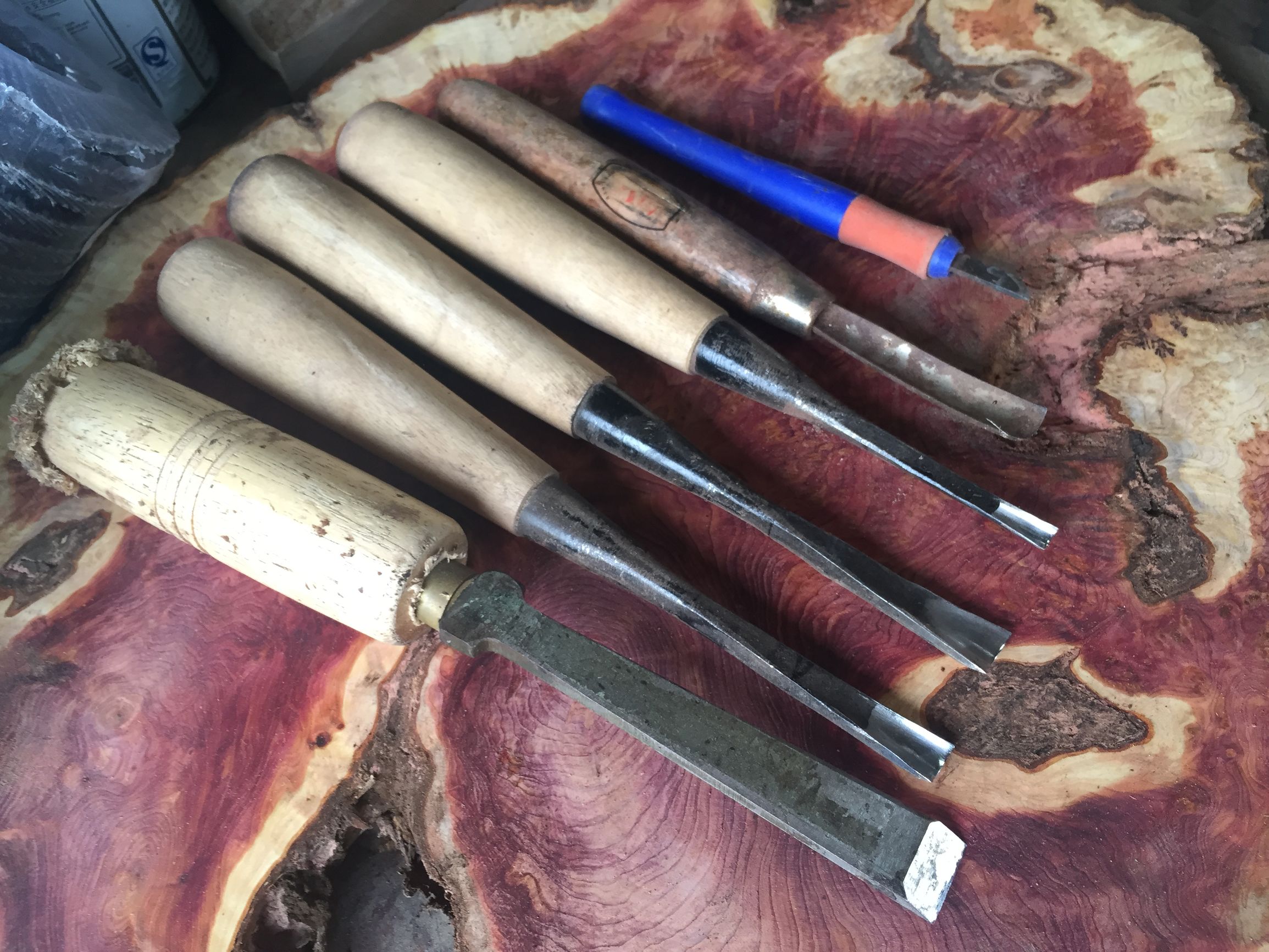 一个木痴做了上百款茶盘得来的经验分享，看完竖起大拇指