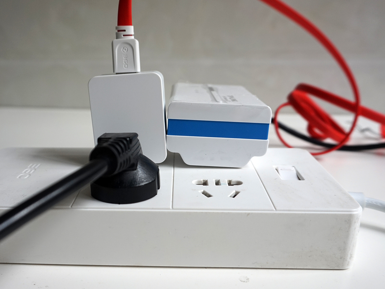 飞利浦居家神器,家里防护插座