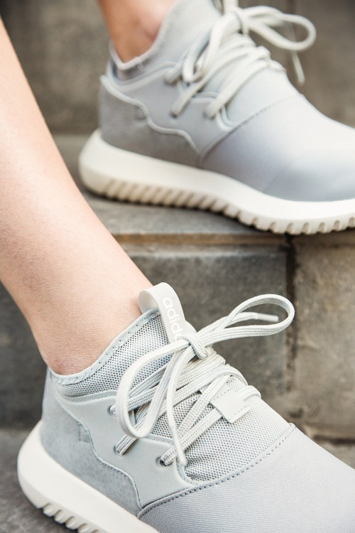 三叶草tubular平替,三叶草tubulardoomsock