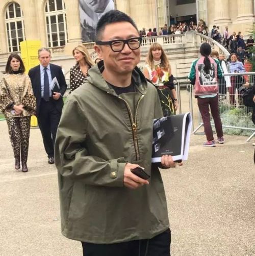 壕哥一口气买250架飞机总价值,比尔盖茨同款私人飞机