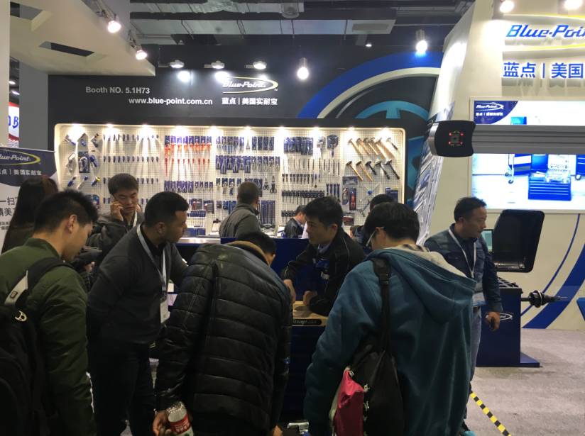 蓝点亮相AMS:将专业产品及解决方案引入中国市场