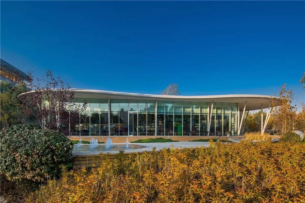 这栋房子没有墙，却带来了最具冲击力的空间体验「设易网1333期」