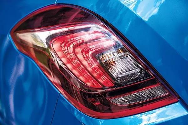 别克昂科拉四驱精英版试驾,别克昂科拉20tcvt豪华型试驾