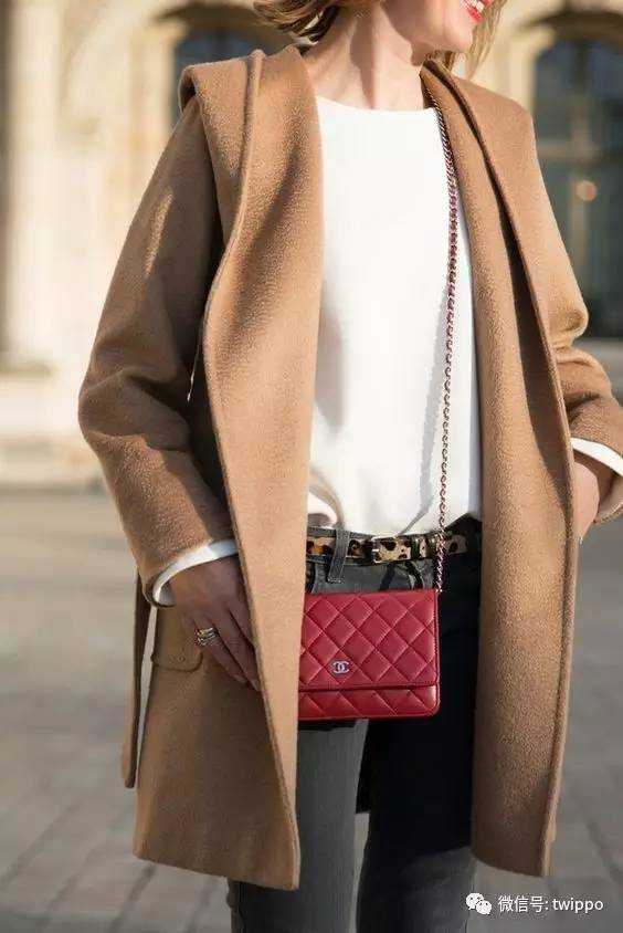 打造自己的胶囊衣橱需要什么单品,春季胶囊衣橱30件必备基础单品