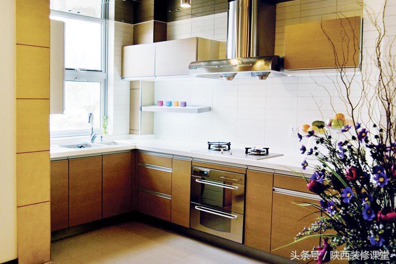 储物背景墙小户型,地下储藏室墙壁装修效果图