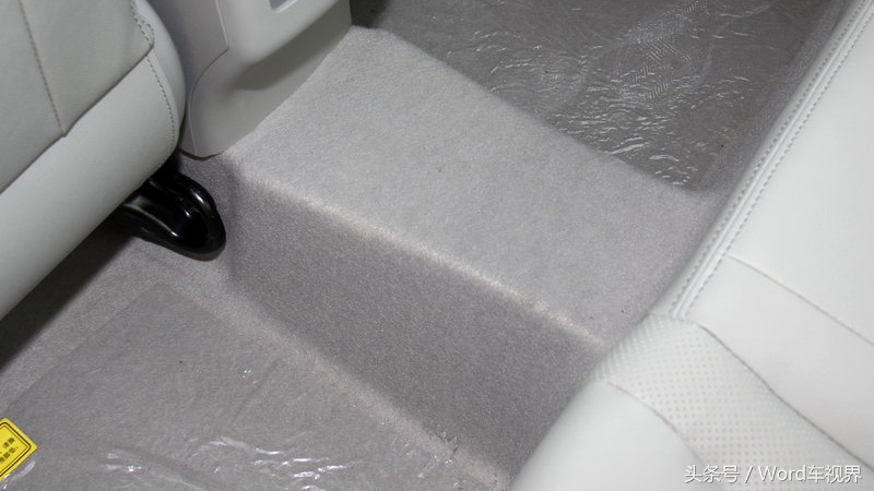 自主品牌中的“朗逸”——吉利帝豪EC7为何能坐稳国货第一宝座