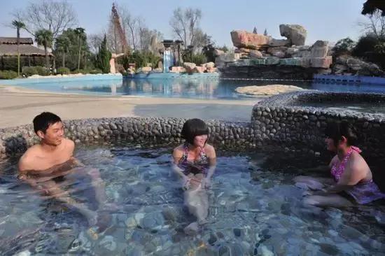 天气那么冷，不如来一“泡”？老司机，带你飞！