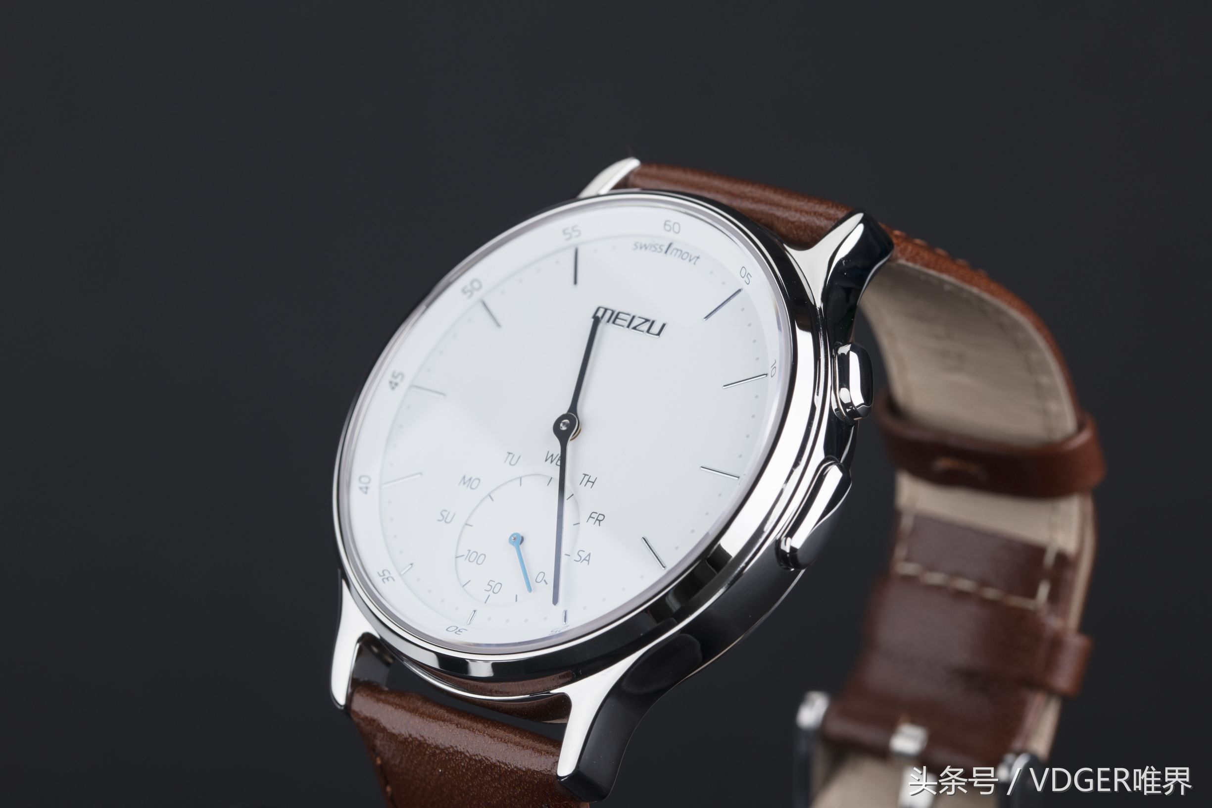 手表也能玩儿游戏,魅族mix轻智能手表