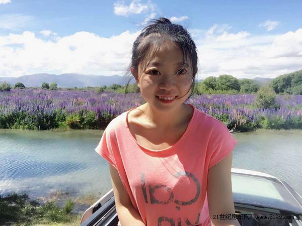 四川夫妻自改房车旅行,成都妹子环游世界