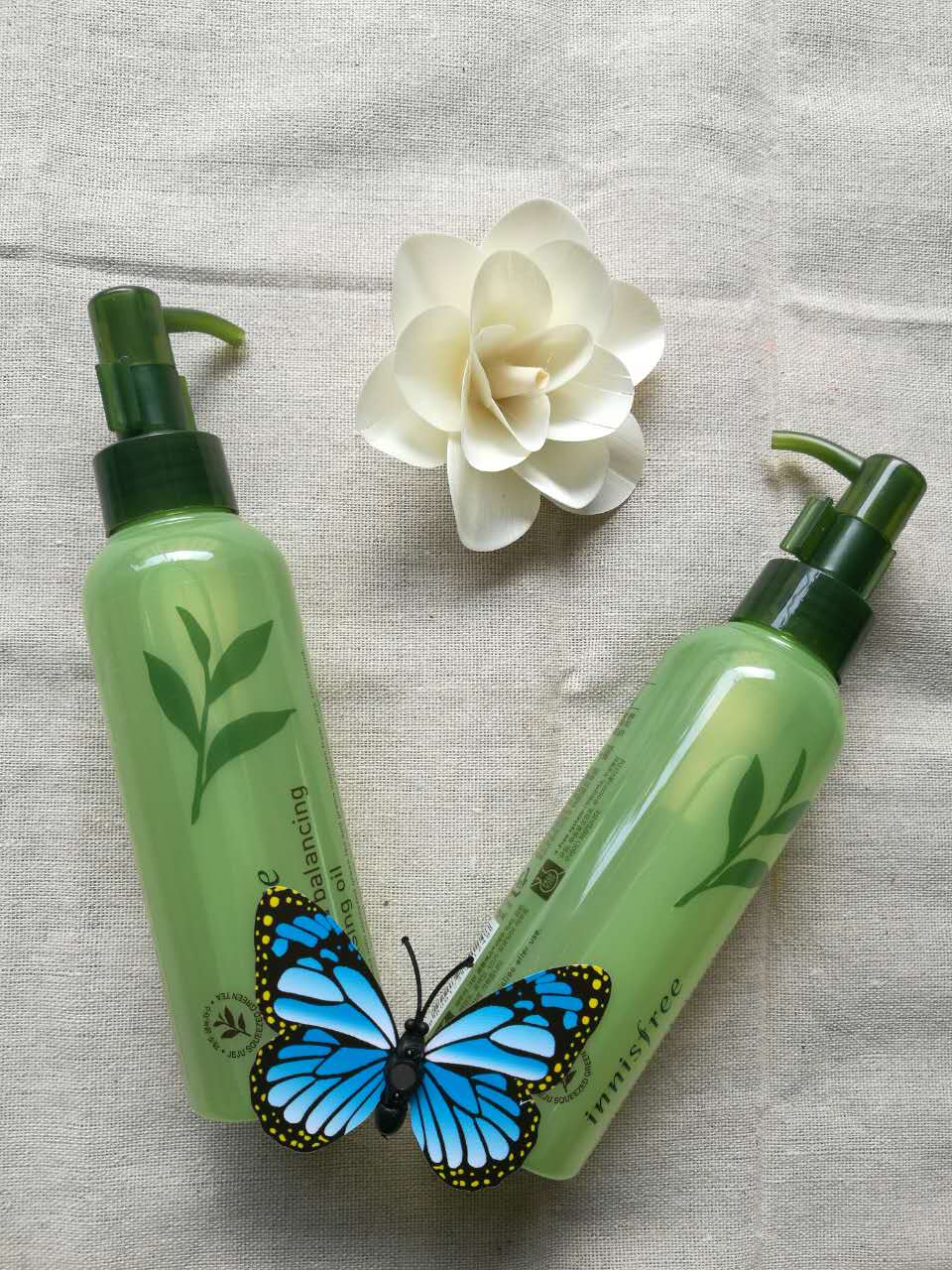 卸妆产品哪个最不伤皮肤,不用专业卸妆产品卸妆的危害