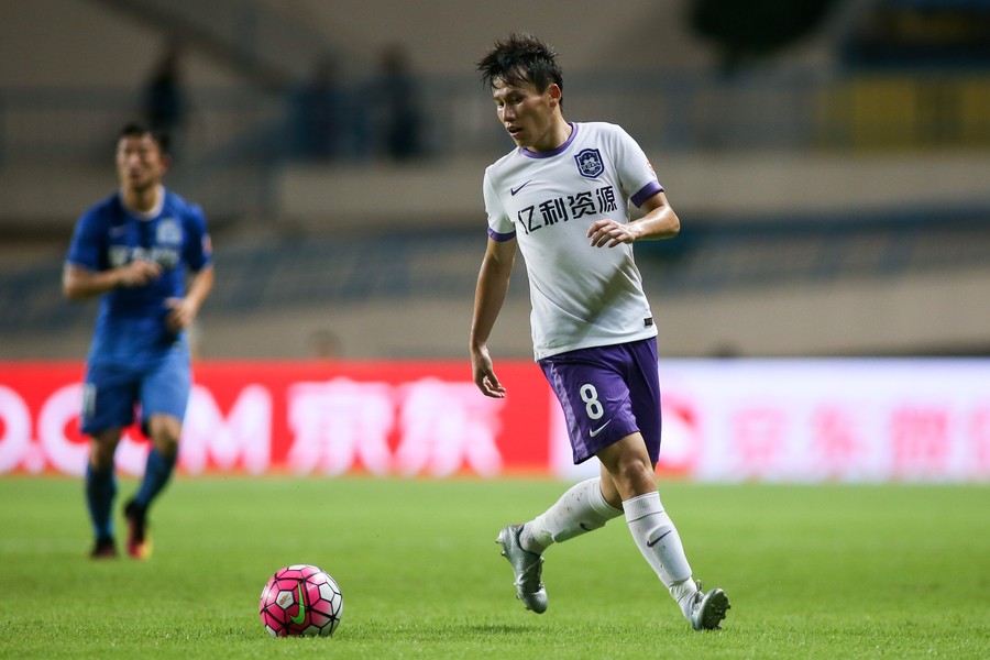 今日转会纵览永昌亚外离队关震欲去权健恒大追胡人天郑龙欲走