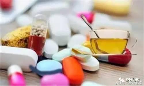 茶水服药会降低药效吗,为什么不能用茶喝药