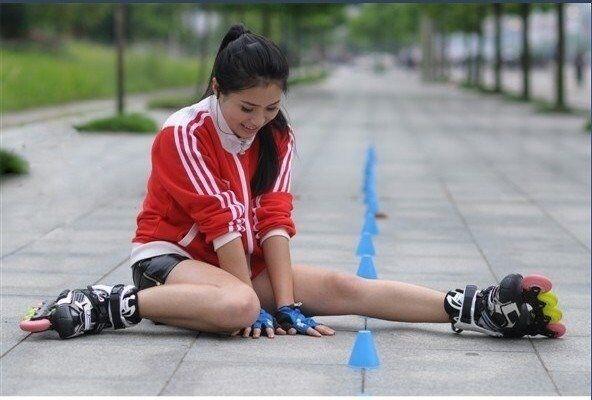 轮滑不是选择而是坚持和热爱,轮滑不仅是青春热血更是童真