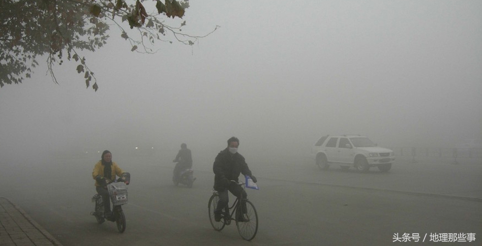 雾霾是怎么形成的呢,你知道雾霾是如何形成的吗