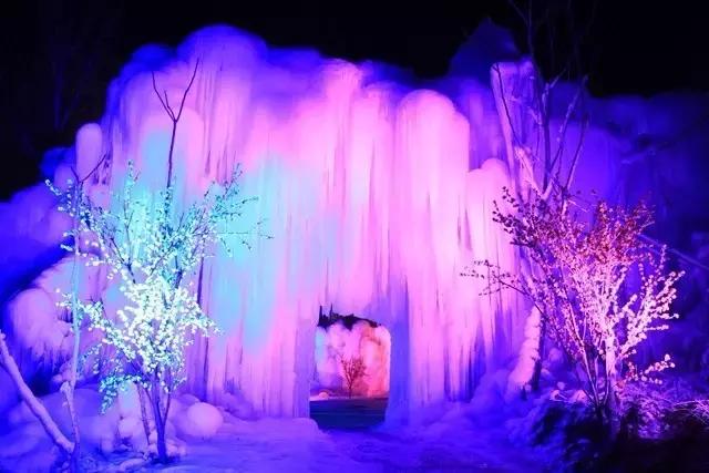 沕沕水景区冰雪,河北平山县沕沕水生态风景区冰瀑