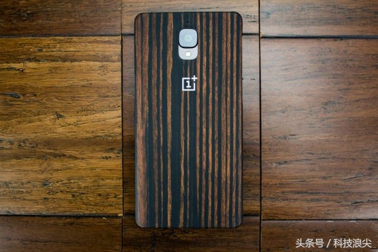 一加手机3t屏幕评测,外媒评测华为手机