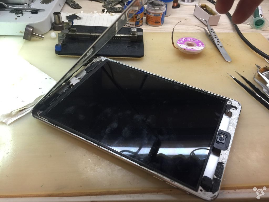 ipadmini2无法激活维修案例,ipadmini2一直重启怎么办