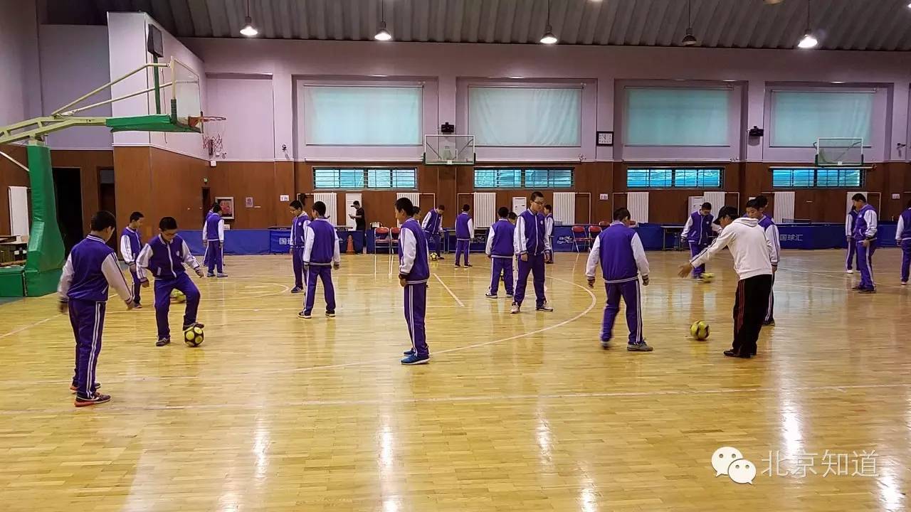 word天！这所学校厉害了，要建足球俱乐部