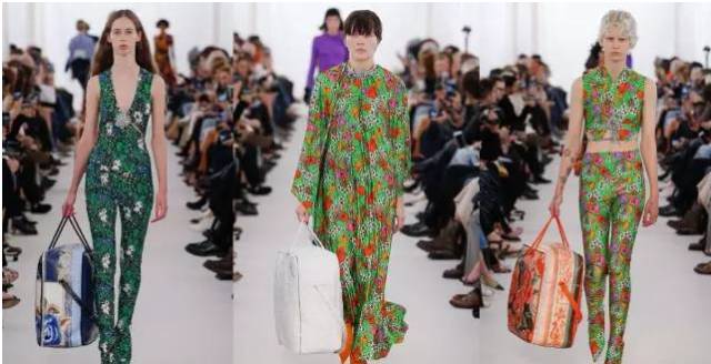 听说草木绿是2017年度代表色！我只想穿上美美的圣诞色，不小心领先时髦一整年！