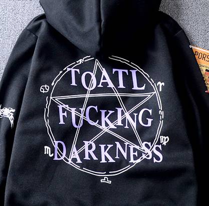 最便宜的supreme价格,现在的supreme值得买吗