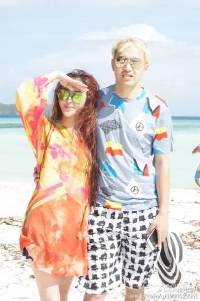 涓存矀瓒崇悆褰㈣薄澶т娇,涓存矀濂冲┛