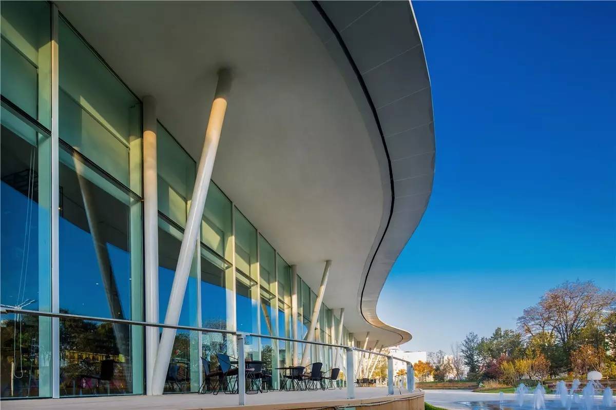 这栋房子没有墙，却带来了最具冲击力的空间体验「设易网1333期」