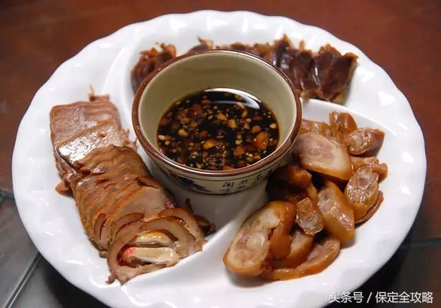 逃离闹市的小天堂！这家藏匿在乐凯大街的传统蒸菜一口就回到童年