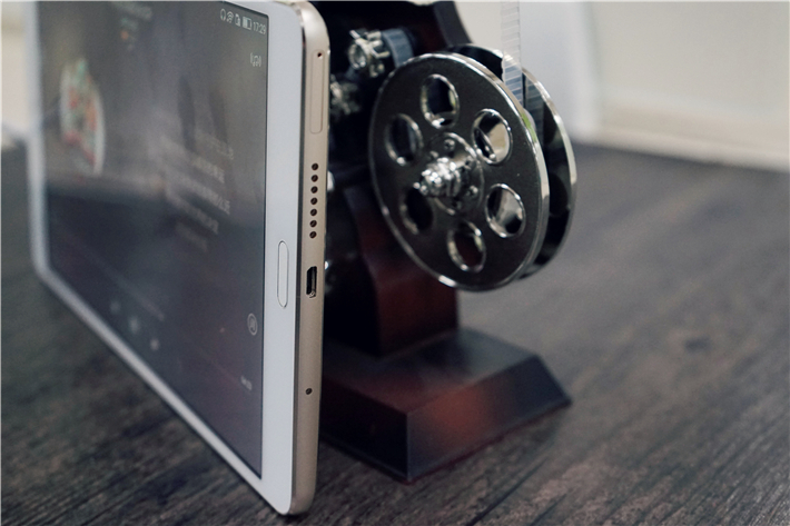 华为平板m3几几年发布的,华为m3青春版平板升级鸿蒙系统