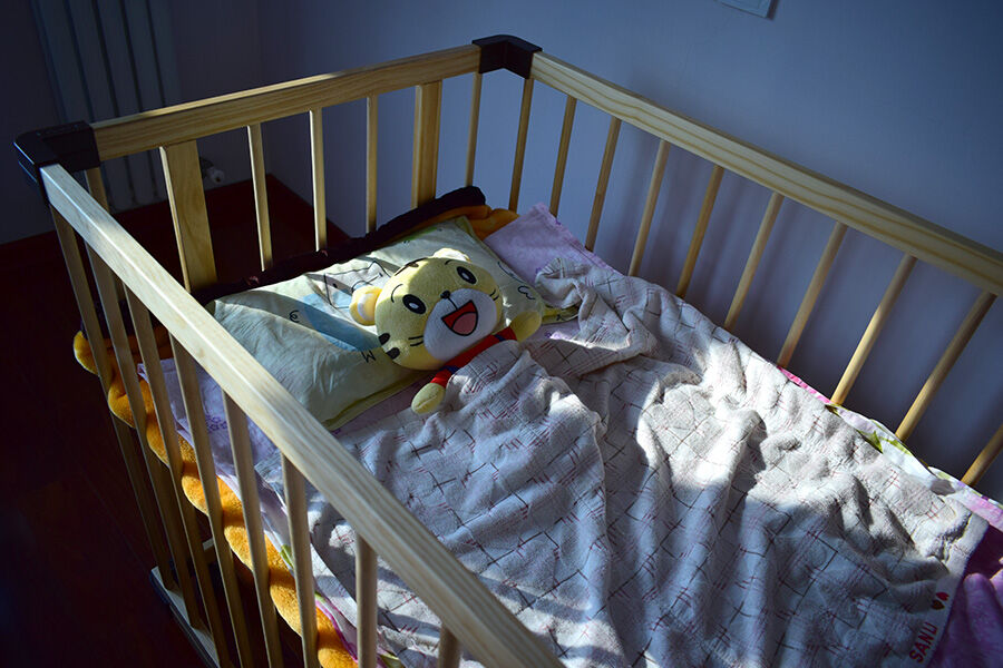 faroro实木婴儿床,高端品牌婴儿床最新款