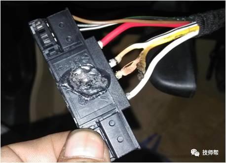 新捷达示宽灯车灯不亮怎么回事,新捷达大灯转向灯不亮什么原因呢