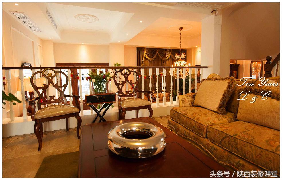 结婚已经十年，十年给老婆的礼物就是这套不大不小的房子