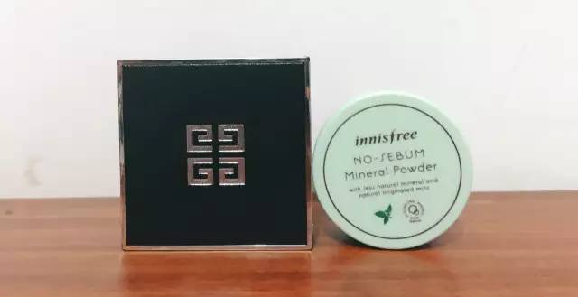 推荐一下最近很火的护肤品 (最近朋友推荐一款很好用的护肤品)