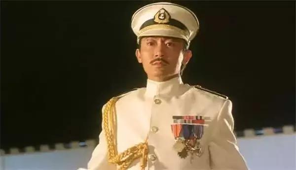 电影配乐大师，王家卫早期老板，香港电影全才小胡子