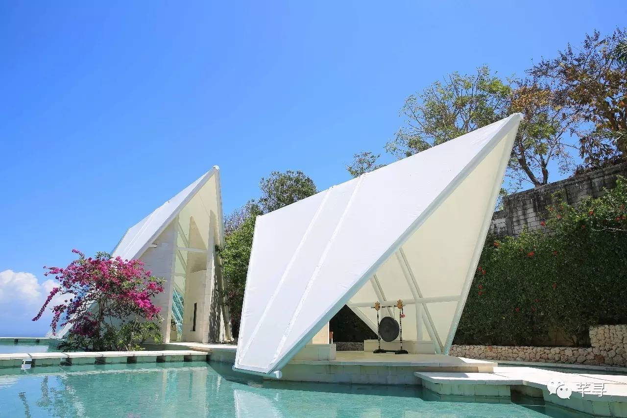 巴厘岛水之教堂,被上帝保佑的地方