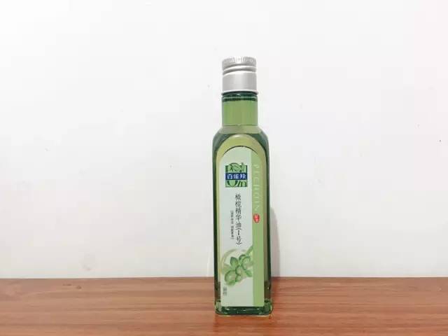 推荐给大家一款好用的护肤品,推荐一下最近很火的护肤品